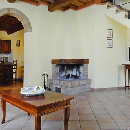 Agriturismo La Scopa 몬타이오네 외부 사진